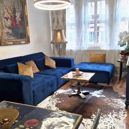 Tilly-boardinghouse Apartmán *